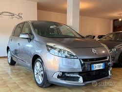 Grigio Usata 2012 Renault Scénic III Bose Edition Monovolume | 4950 € (Buon prezzo)