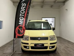 Giallo Usata 2005 Fiat Panda Emotion Due volumi | 3500 € (Buon prezzo)
