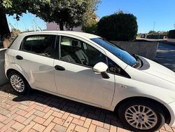 Bianco Usata 2012 Fiat Grande Punto Due volumi | 4200 €