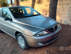 Grigio Usata 2001 Lancia Ypsilon Due volumi | 1290 € (Cara)