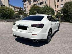 Bianco Usata 2017 Maserati Ghibli Tre volumi | 31.500 € (Cara)