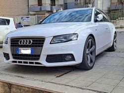 Bianco Usata 2012 Audi A4 S-Line Tre volumi | 9200 € (Buon prezzo)