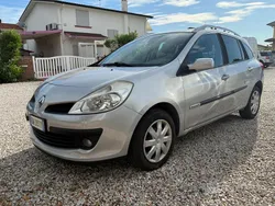 Grigio Usata 2009 Renault Clio GrandTour LE Station wagon | 3999 € (Buon prezzo)