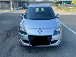 Argento Usata 2010 Renault Scénic III Monovolume | 4900 € (Buon prezzo)