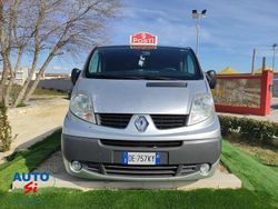 Argento Usata 2007 Renault Trafic Monovolume | 8950 € (Cara)