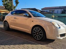 Usata 2009 Alfa Romeo MiTo Due volumi | 5500 € (Molto cara)