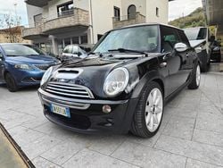 Nero Usata 2004 Mini Cooper S Due volumi | 6000 € (Cara)