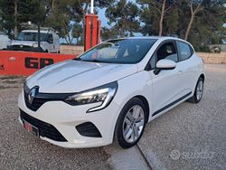 Bianco Usata 2021 Renault Clio V Tre volumi | 9980 € (Buon prezzo)