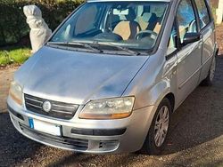 Grigio Usata 2004 Fiat Idea Emotion Monovolume | 1000 € (Ottimo prezzo)