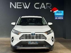 Bianco Usata 2024 Toyota RAV4 Hybrid SUV | 33.900 € (Ottimo prezzo)