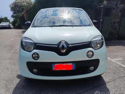 Blu/azzurro Usata 2018 Renault Twingo SE Due volumi | 7800 € (Ottimo prezzo)