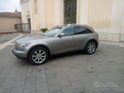 Grigio Usata 2005 Infiniti FX45 SUV | 9000 €