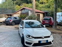 Bianco Usata 2017 VW Golf VII R-line Due volumi | 14.600 € (Buon prezzo)