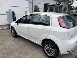 Usata 2012 Fiat Punto Due volumi | 3000 € (Buon prezzo)