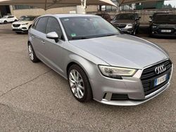 Grigio Usata 2016 Audi A3 Sportback Business Due volumi | 18.450 € (Molto cara)