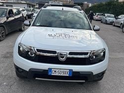 Bianco Usata 2013 Dacia Duster Lauréate Station wagon | 3999 € (Super prezzo)