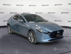 Grigio Usata 2022 Mazda 3 Tre volumi | 20.900 € (Buon prezzo)