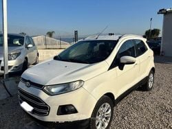 Usata 2015 Ford Ecosport SUV | 6000 € (Ottimo prezzo)