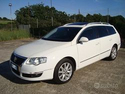 Bianco Usata 2009 VW Passat Station wagon | 3900 € (Buon prezzo)