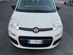 Bianco Usata 2015 Fiat Panda Lounge Tre volumi | 4300 € (Buon prezzo)