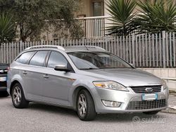 Grigio Usata 2008 Ford Mondeo Titanium Station wagon | 800 €