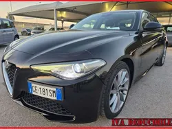 Nero Usata 2021 Alfa Romeo Giulia Sprint Sprint Coupé | 23.500 € (Buon prezzo)