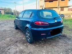 Usata 2005 Alfa Romeo 147 Due volumi | 1700 € (Buon prezzo)