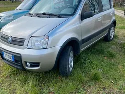 Usata 2006 Fiat Panda 4x4 Due volumi | 3900 € (Buon prezzo)