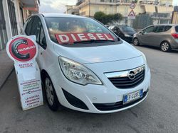 Bianco Usata 2012 Opel Meriva Monovolume | 3499 € (Buon prezzo)