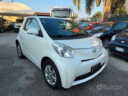 Bianco Usata 2010 Toyota iQ Due volumi | 7999 € (Buon prezzo)