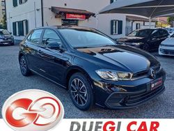 Nero Nuova 2025 VW Polo Life Tre volumi | 21.400 € (Buon prezzo)
