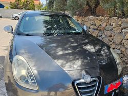 Grigio Usata 2010 Alfa Romeo Giulietta Due volumi | 3000 € (Super prezzo)