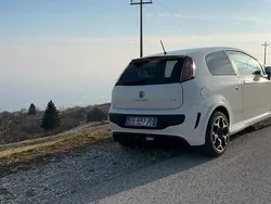 Usata 2010 Abarth Punto Evo Due volumi | 9300 € (Ottimo prezzo)