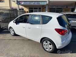 Bianco Usata 2014 Opel Meriva Design Edition Monovolume | 3900 € (Super prezzo)