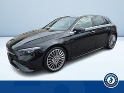 Nero metallizzato Usata 2025 Mercedes A180 Advanced Plus Tre volumi | 36.350 € (Buon prezzo)