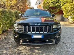 Nero Usata 2015 Jeep Grand Cherokee Overland SUV | 16.900 € (Cara)