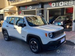 Bianco Usata 2017 Jeep Renegade Sport SUV | 16.499 € (Molto cara)