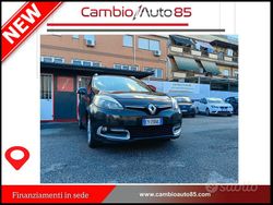 Grigio Usata 2014 Renault Scénic III Monovolume | 6900 € (Buon prezzo)