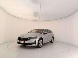 Grigio Nuova 2025 Skoda Octavia Executive Station wagon | 33.500 € (Buon prezzo)