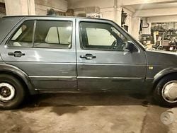 Nero Usata 1987 VW Golf II GTD Tre volumi | 5100 €