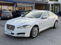 Bianco Usata 2013 Jaguar XF Tre volumi | 8990 € (Buon prezzo)