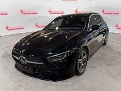 Nero Usata 2024 Mercedes A200 AMG Line Premium Tre volumi | 35.950 € (Buon prezzo)