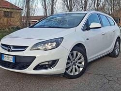 Bianco Usata 2014 Opel Astra Sport Station wagon | 5200 € (Buon prezzo)