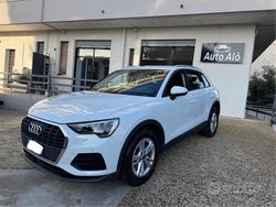 Bianco Usata 2022 Audi Q3 Business SUV | 22.900 € (Super prezzo)