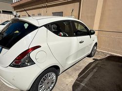 Bianco Usata 2017 Lancia Ypsilon Due volumi | 8500 € (Ottimo prezzo)