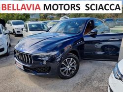 Blu Usata 2019 Maserati Levante SUV | 28.900 € (Buon prezzo)