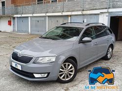 Grigio scuro Usata 2013 Skoda Octavia Elegance Station wagon | 7500 € (Buon prezzo)
