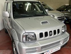 Grigio Usata 2010 Suzuki Jimny SUV | 13.300 € (Buon prezzo)
