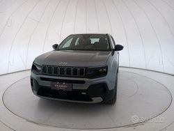 Nessuno Usata 2024 Jeep Avenger Altitude SUV | 20.900 € (Buon prezzo)