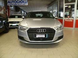 Argento Usata 2020 Audi A3 Business Tre volumi | 18.900 € (Ottimo prezzo)